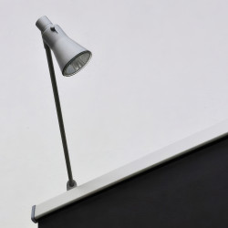 LED valaisin Roll-upiin