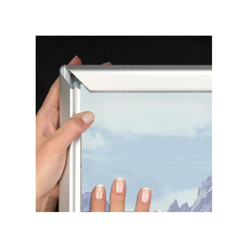 B0 Snapframe 25mm juliste/mainoskehys