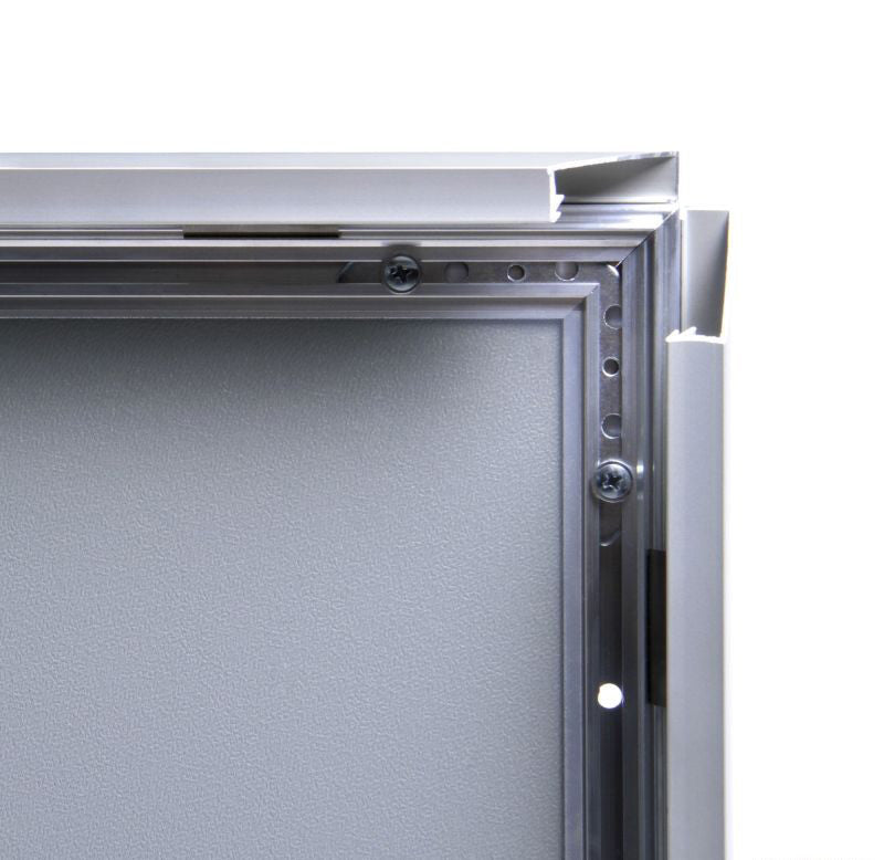 B1 Julistekehys 31mm