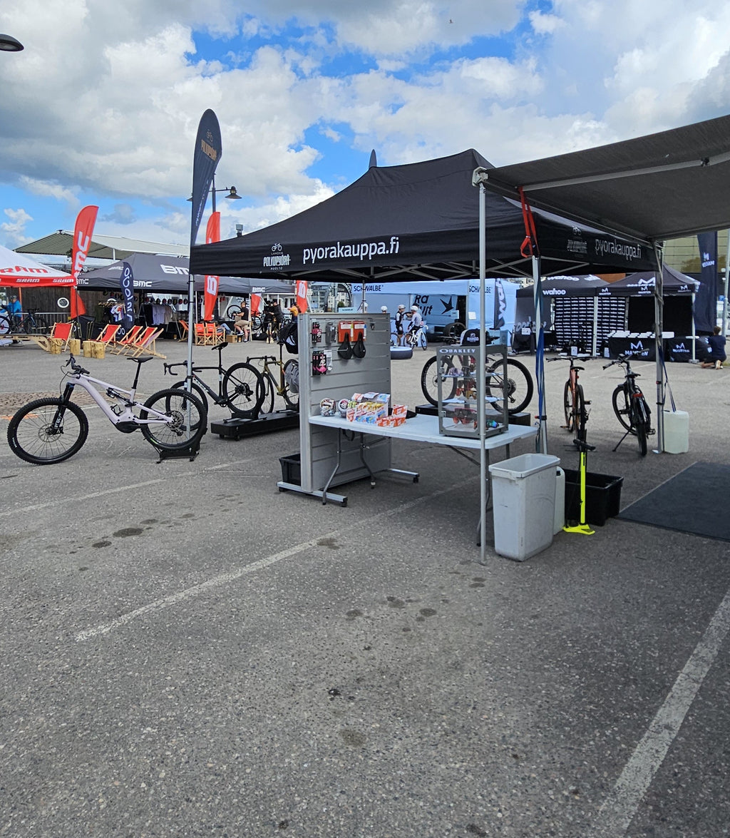 3x3m pop-up teltta koko teltan painatuksella